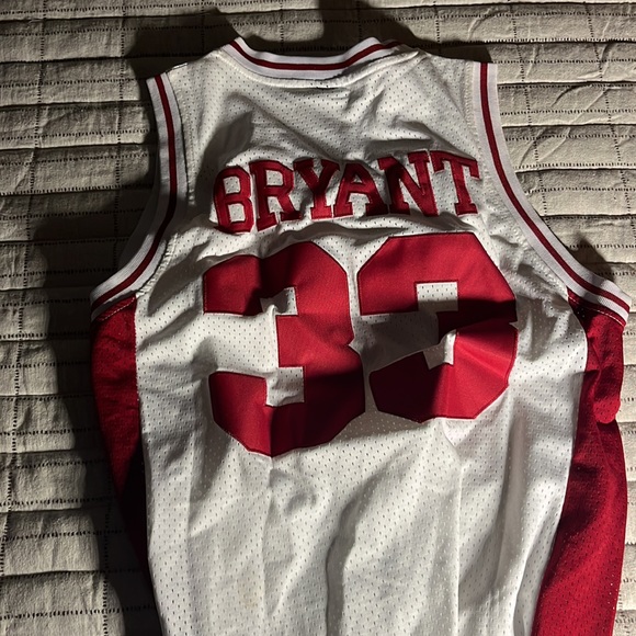 Stoudemire, Kobe - Picture 3 of 3